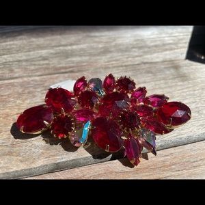 ALEX AND ANI RETIRED PIN